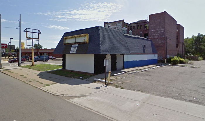 Red Barn Restaurant - 13717 Woodward Ave Highland Park (newer photo)